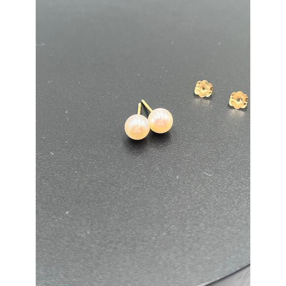 IPS Imperial Pearl Syndicate Signed 14k Yellow Gold White Pearl Stud Earrings - Picture 3 of 11